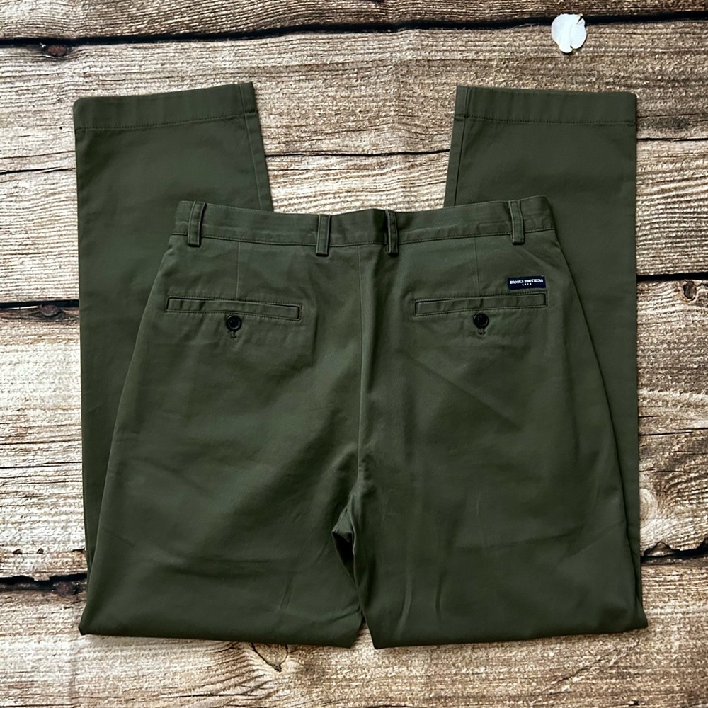 Brooks Brothers Men's Clark 1818 Flat
Front Chinos Olive Size 32/30 NWOT - Picture 2 of 7